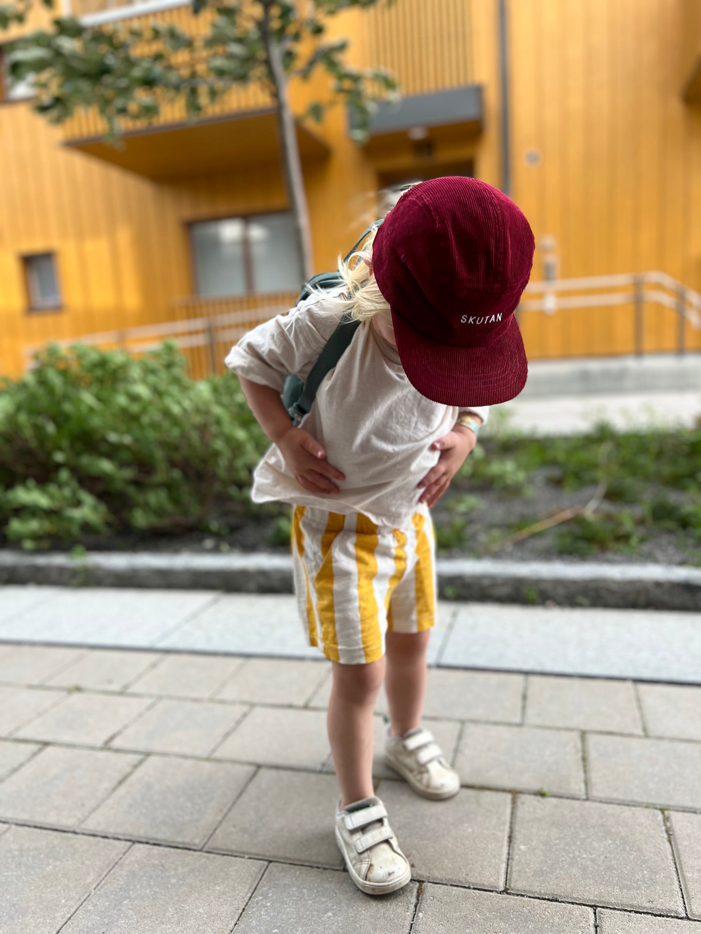 Lägerkepan fempanel röd