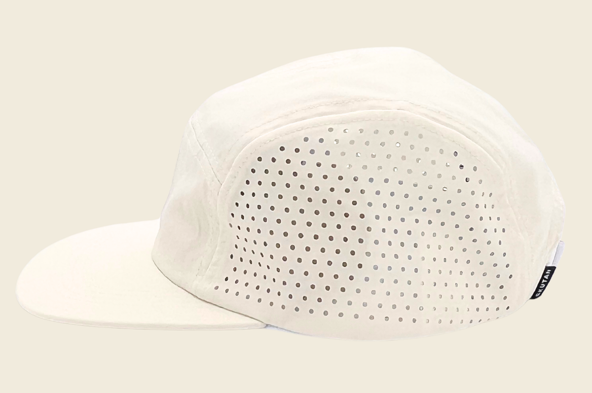Running cap off white